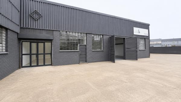 163 m² Industrial space