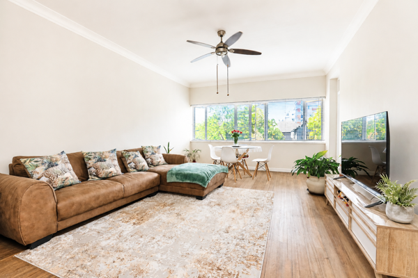 1.5 Bedroom Apartment