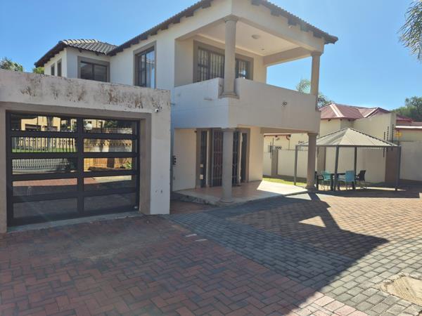 5 Bedroom House