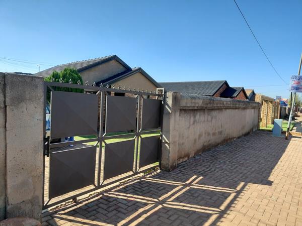1 Bedroom Garden Cottage