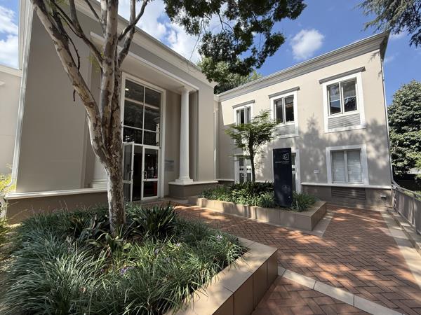 381 m² Commercial space