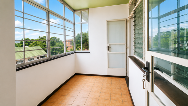 1.5 Bedroom Apartment