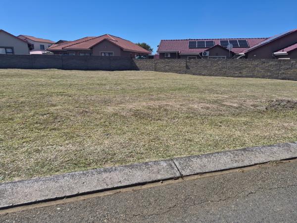 458 m² Land