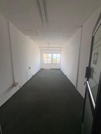 21 m² Commercial space