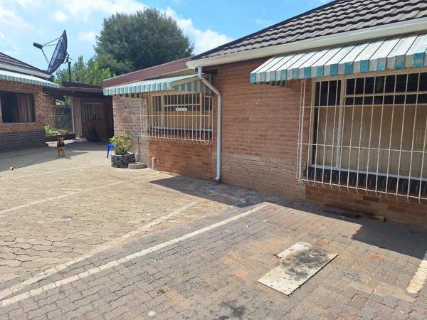 1 Bedroom Garden Cottage