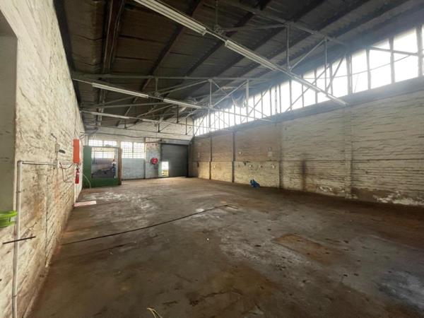 205 m² Industrial space