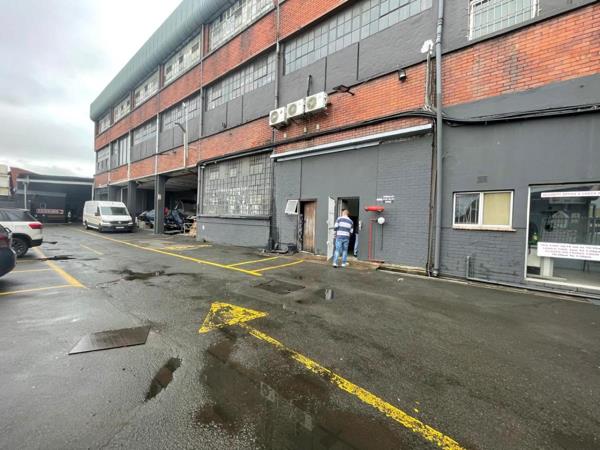 450 m² Industrial space