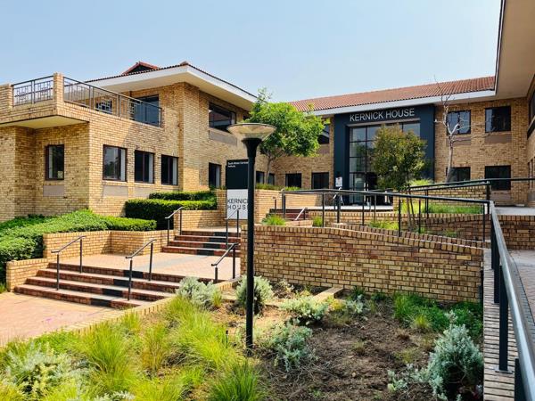 800 m² Commercial space