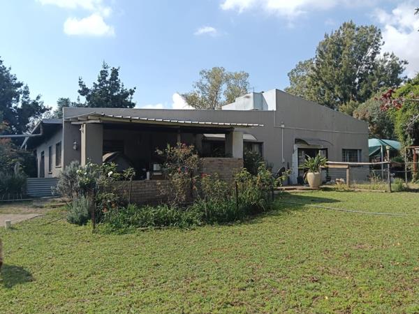2.5 ha Smallholding