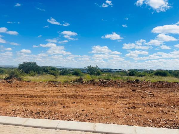 1 256 m² Land