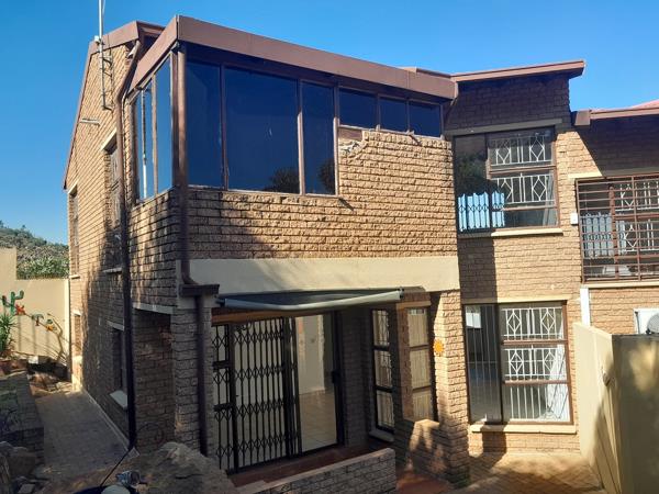 3 Bedroom Townhouse