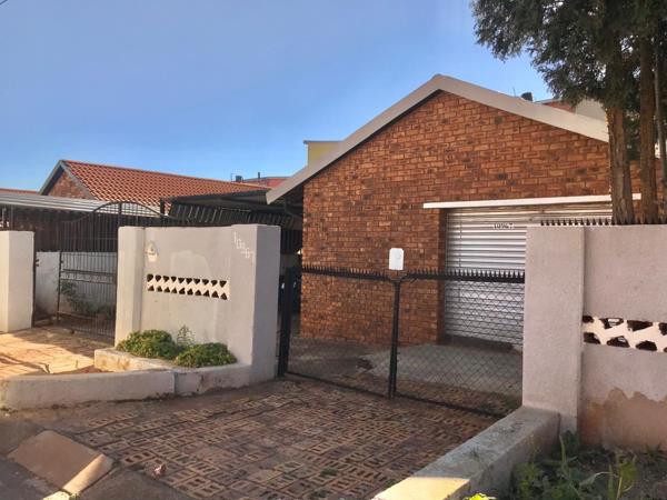 2 Bedroom House