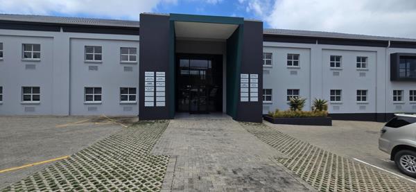 586 m² Commercial space