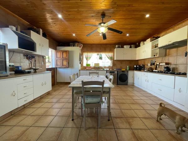 1.7 ha Smallholding