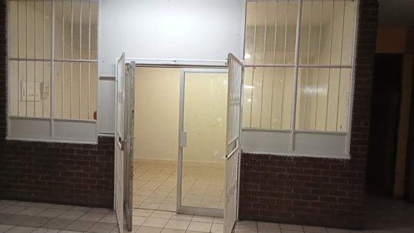 16 m² Retail Space
