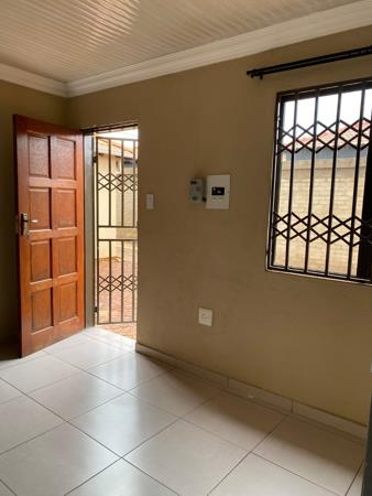 1 Bedroom House