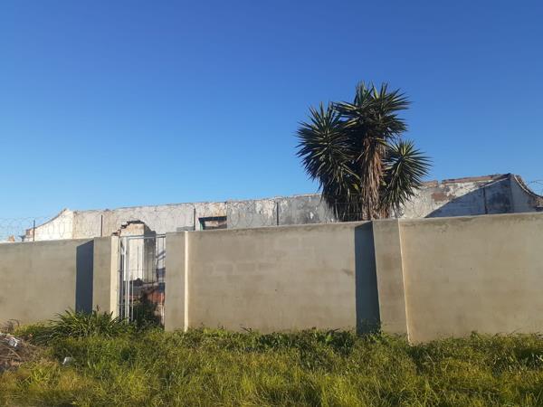 486 m² Land