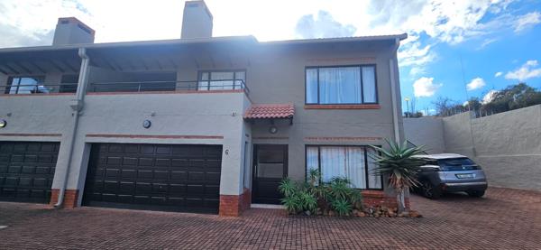 4 Bedroom Townhouse