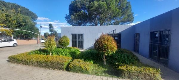 28 m² Commercial space