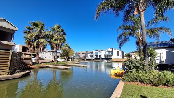 395 m² Land