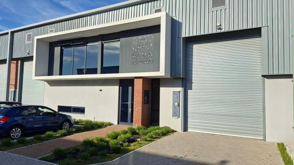 332 m² Industrial space