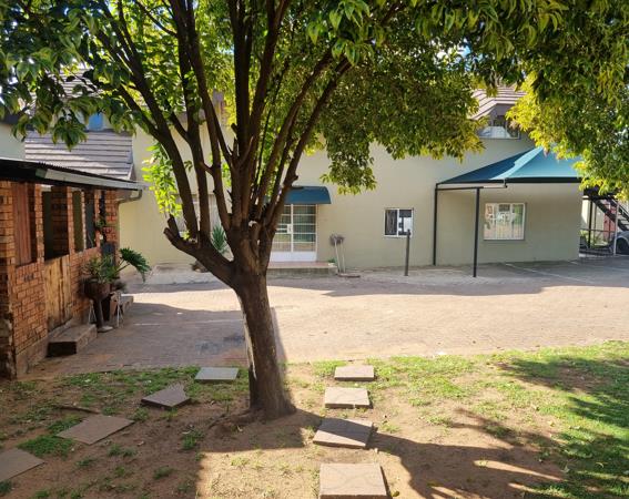 1 Bedroom Townhouse