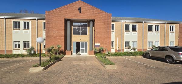 231 m² Commercial space