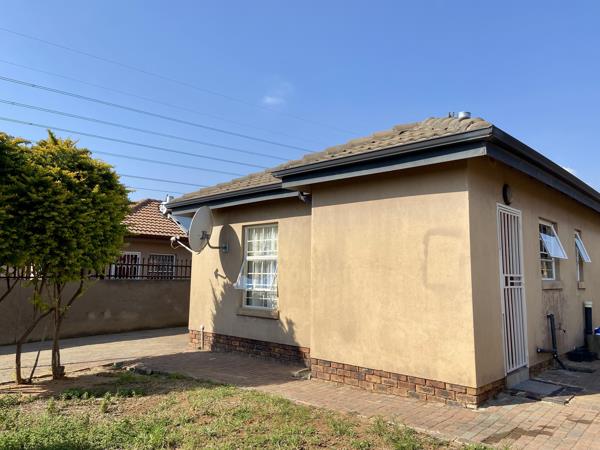 2 Bedroom House