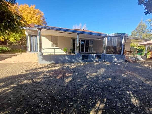 5 Bedroom House