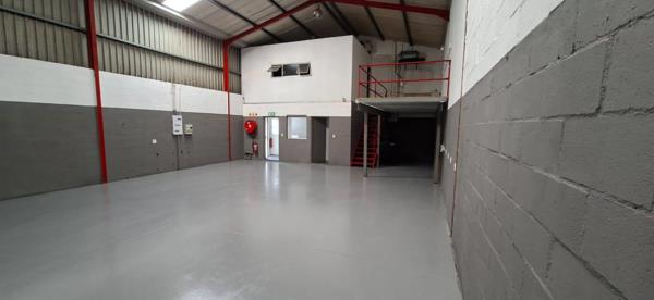 189 m² Industrial space
