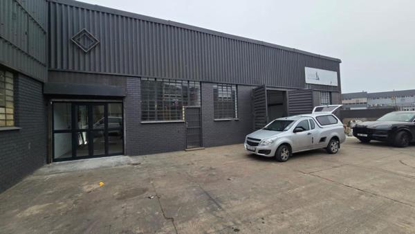 163 m² Industrial space