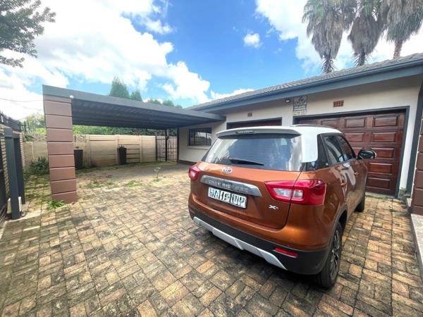 5 Bedroom House