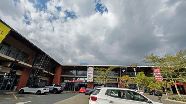 244 m² Retail Space