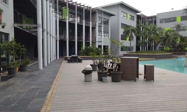 220 m² Commercial space