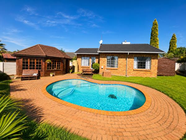 2 Bedroom House