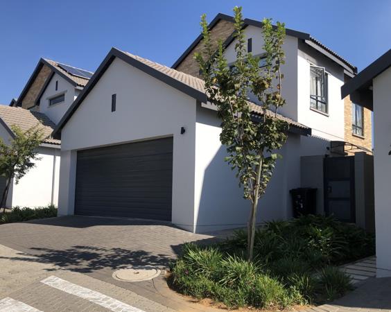 4 Bedroom Townhouse
