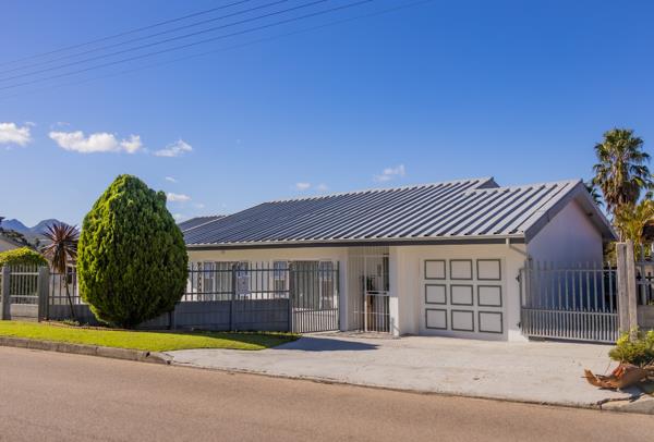 5 Bedroom House