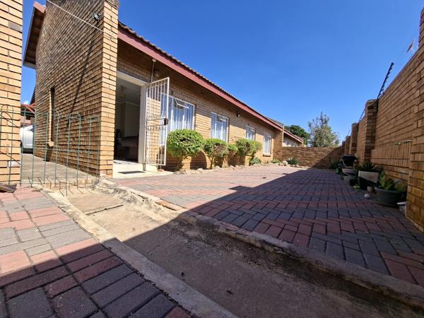 3 Bedroom Townhouse