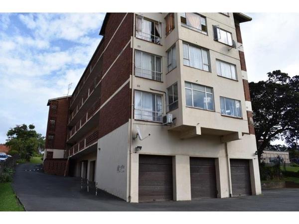 2.5 Bedroom Apartment