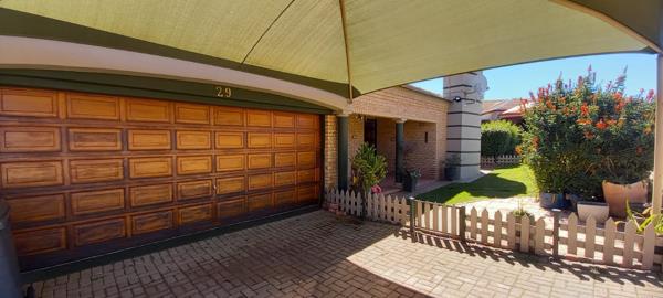 4 Bedroom Townhouse