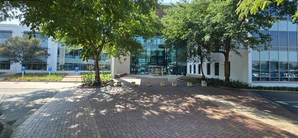 4 542 m² Commercial space