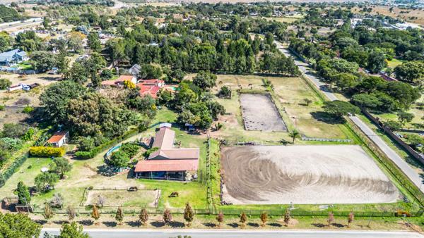 2.3 ha Farm