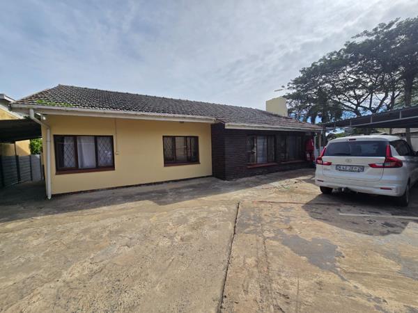 12 Bedroom House