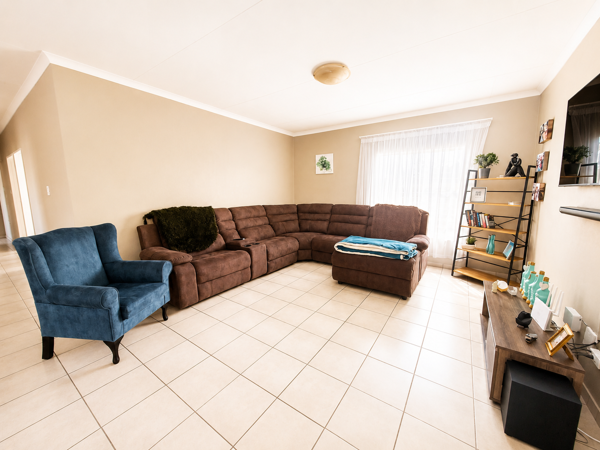 3 Bedroom Apartment