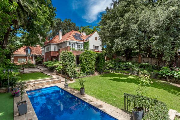 5 Bedroom House