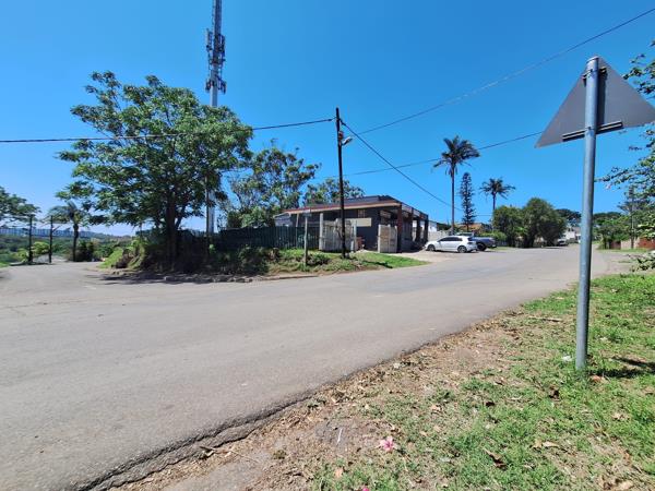 1 153 m² Land