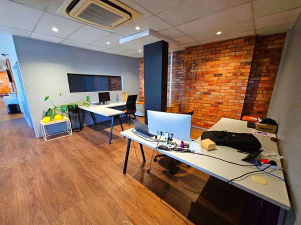 190 m² Commercial space