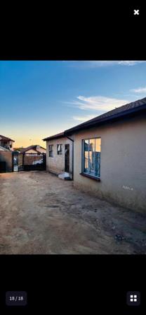 6 Bedroom House
