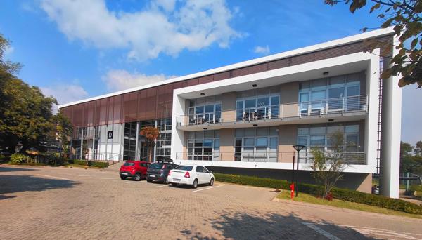 209 m² Commercial space