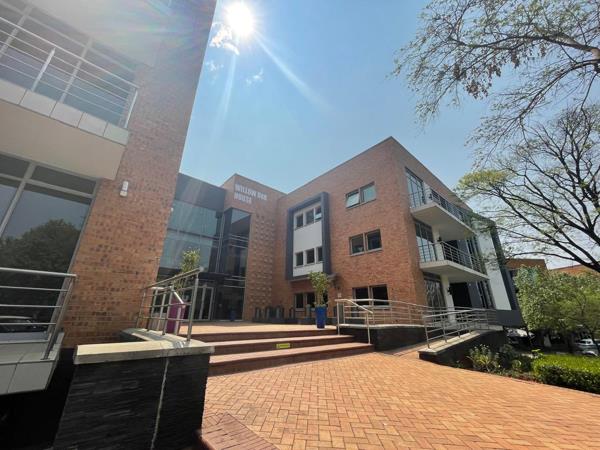 369 m² Commercial space